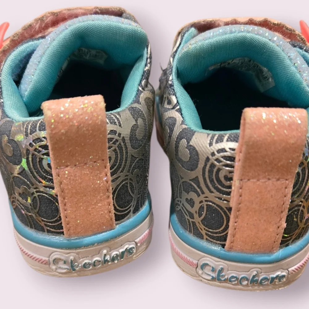 Skechers Heart Pattern Sneakers Light Up Sparkle Bow - Blue Silver Pink Sz 5